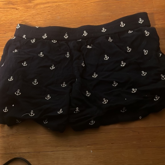 Roxy Navy/White anchor Shorts - Picture 2 of 4